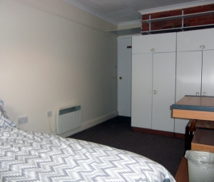 Little Yews Garden Bedroom 1