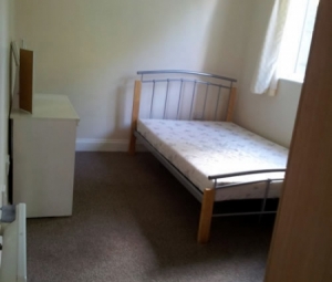 Little Yews Garden Bedroom 2